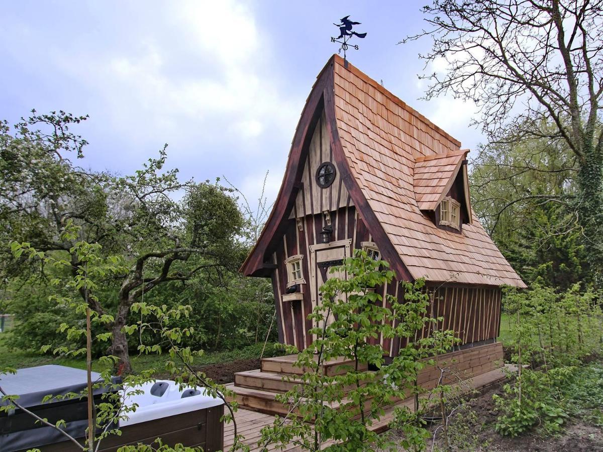 La Cabane De Merlin Les Molières 外观 照片
