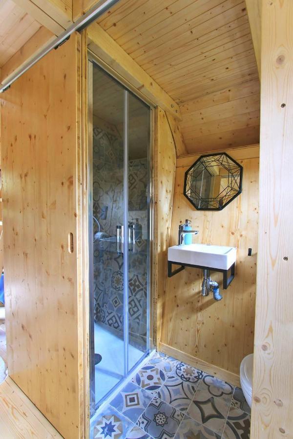 La Cabane De Merlin Les Molières 外观 照片